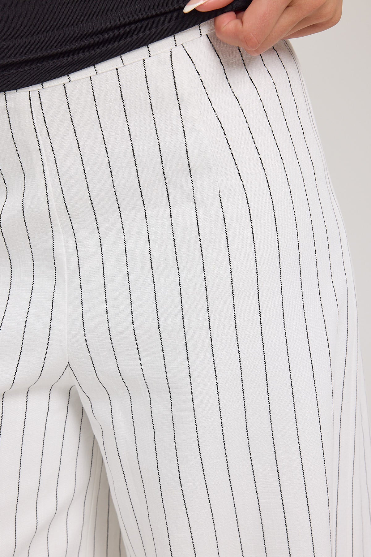 Perfect Stranger Pinstripe Linen Pant White Stripe