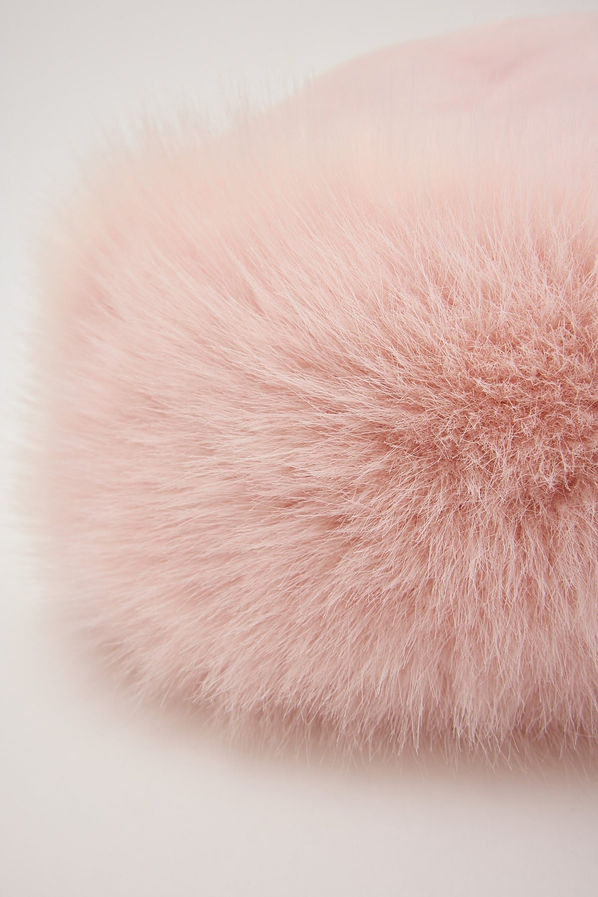 Token Kiki Faux Fur Hat Light Pink