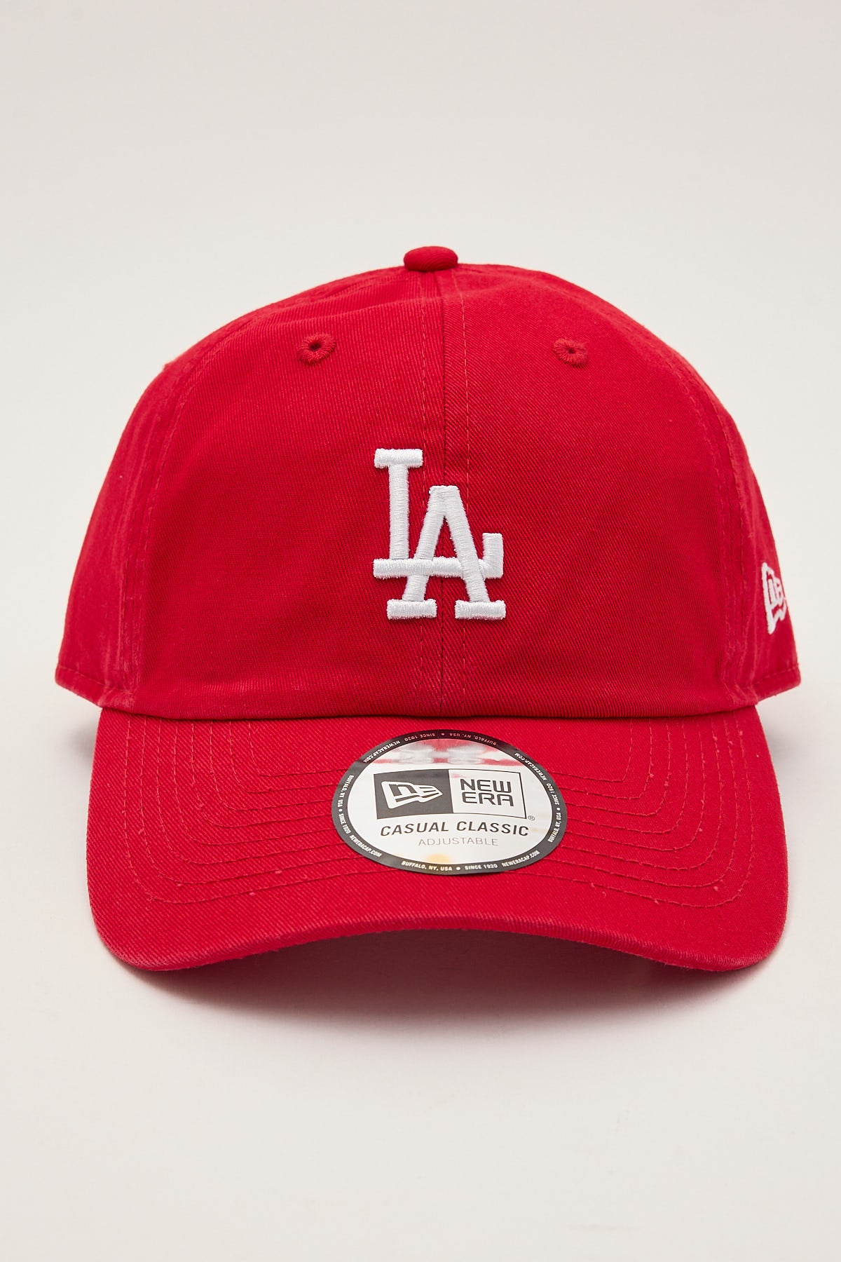 New Era Los Angeles Dodgers Casual Classic Cap Scarlet/White Embroidery