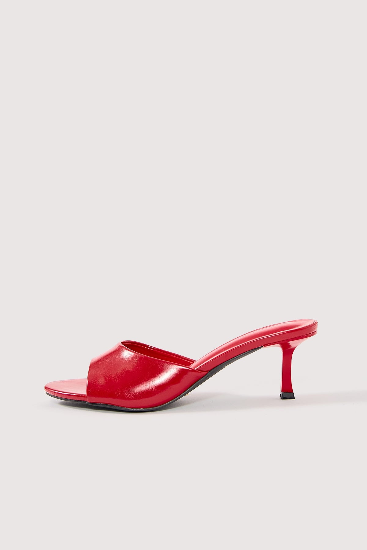 Billini Gally Heel Red