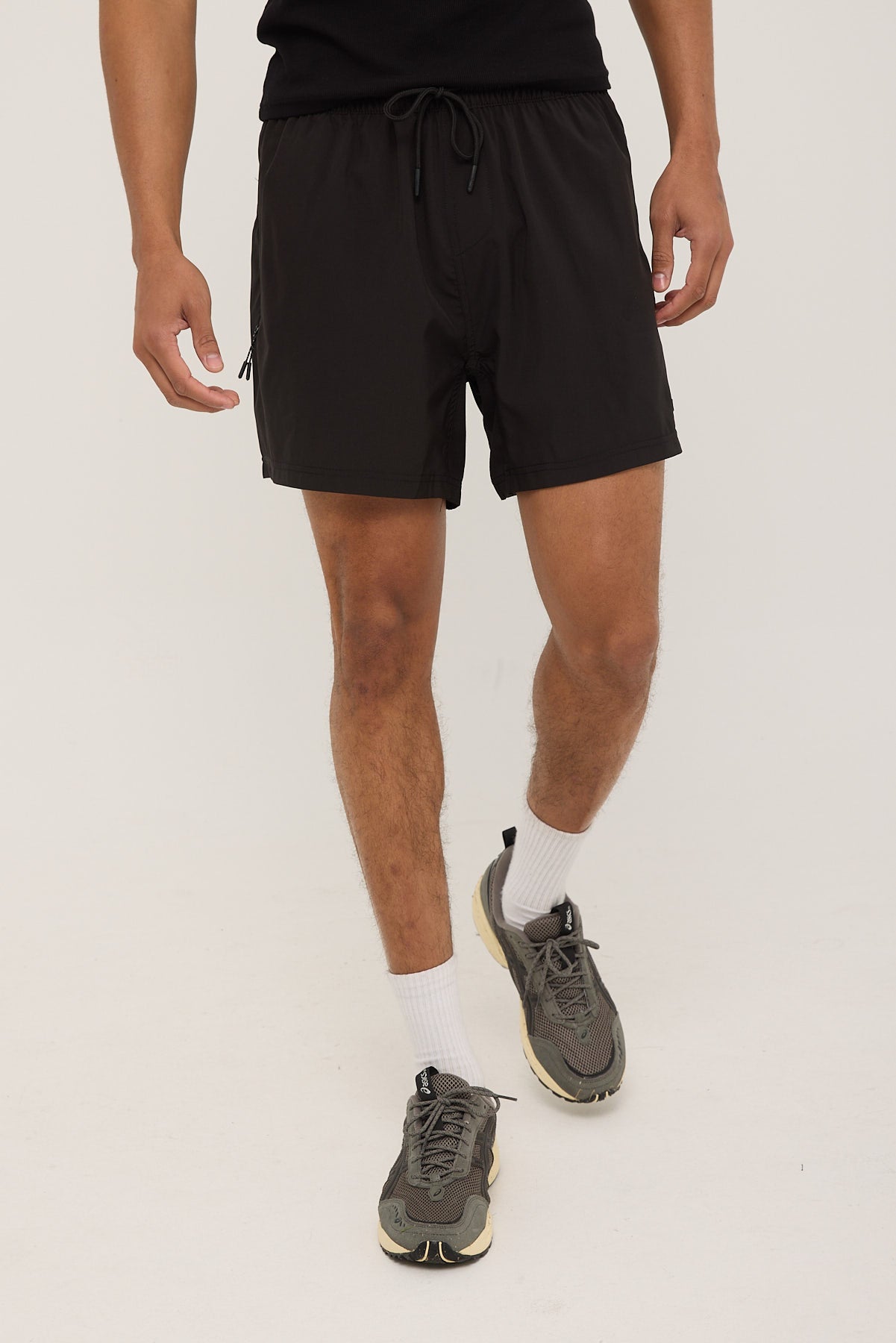 Wndrr Rothman Sport Short Black