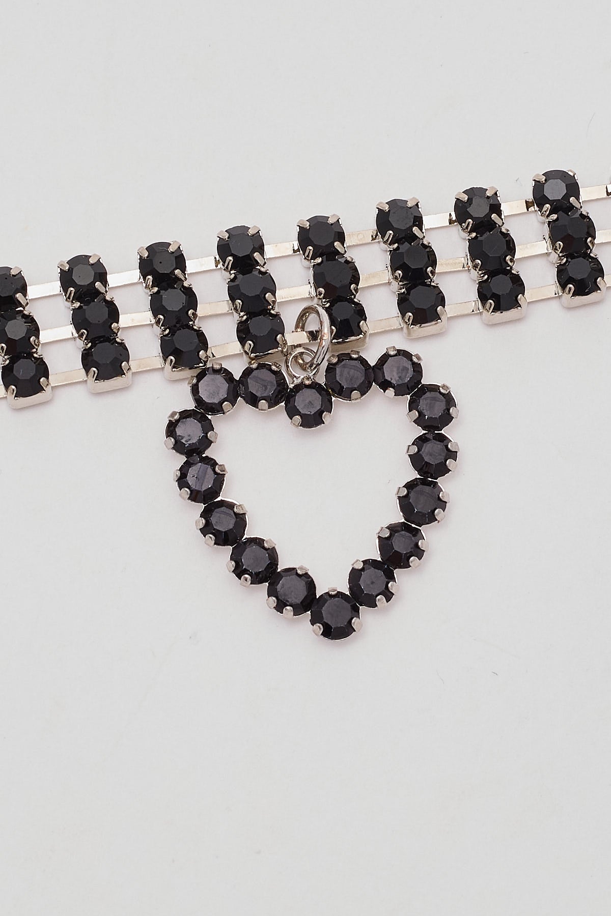 Token Olivia Heart Choker Silver