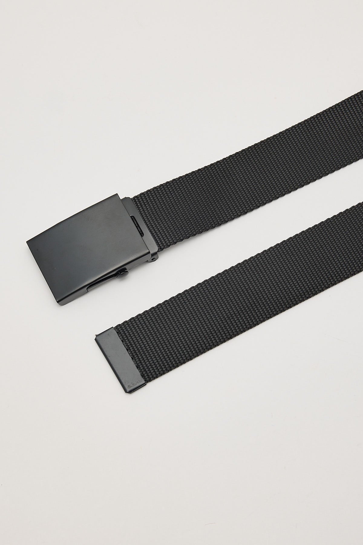 Common Need Webbing Belt Black