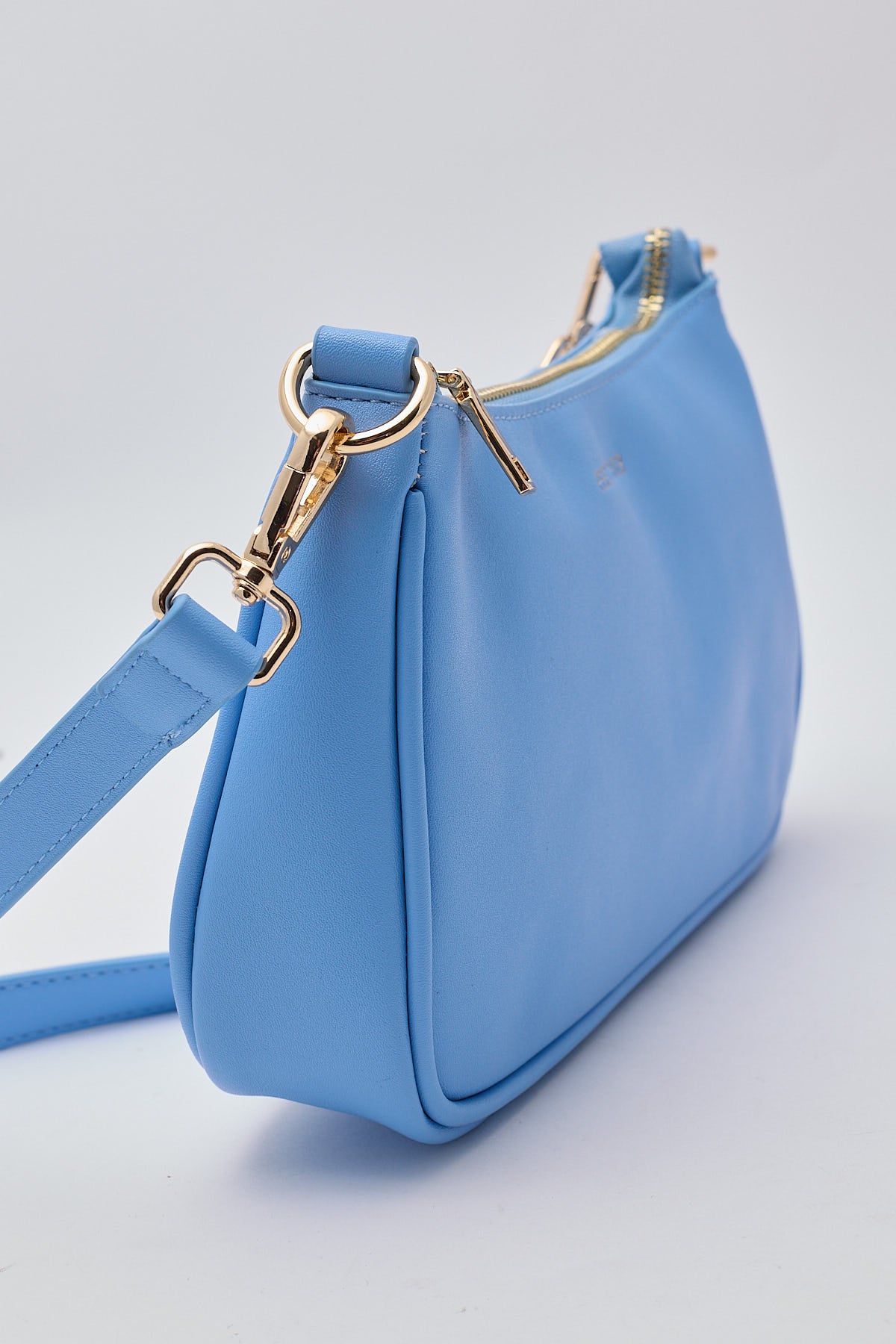 Perfect Stranger The Pochette Bag Blue