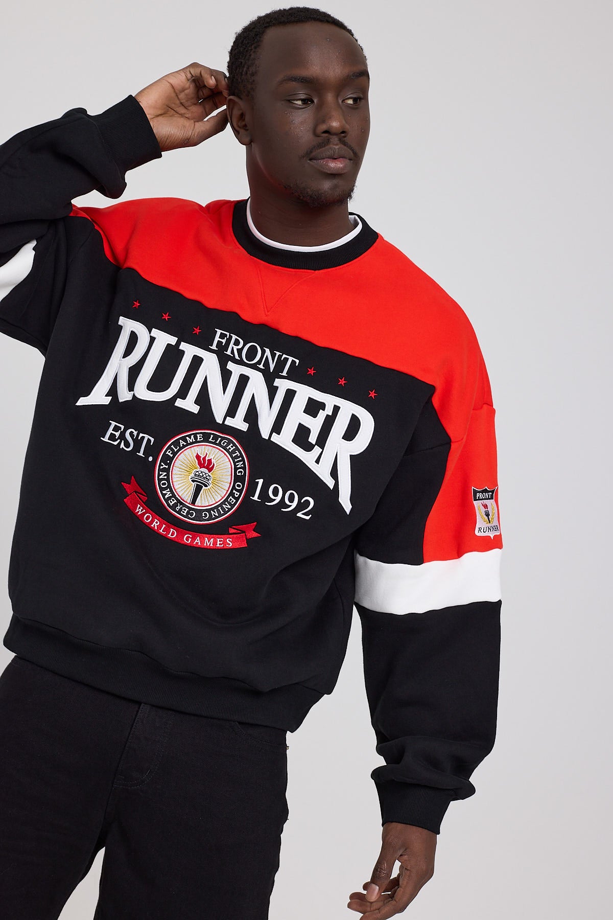 Front Runner World Games Crewneck Black/Chilli