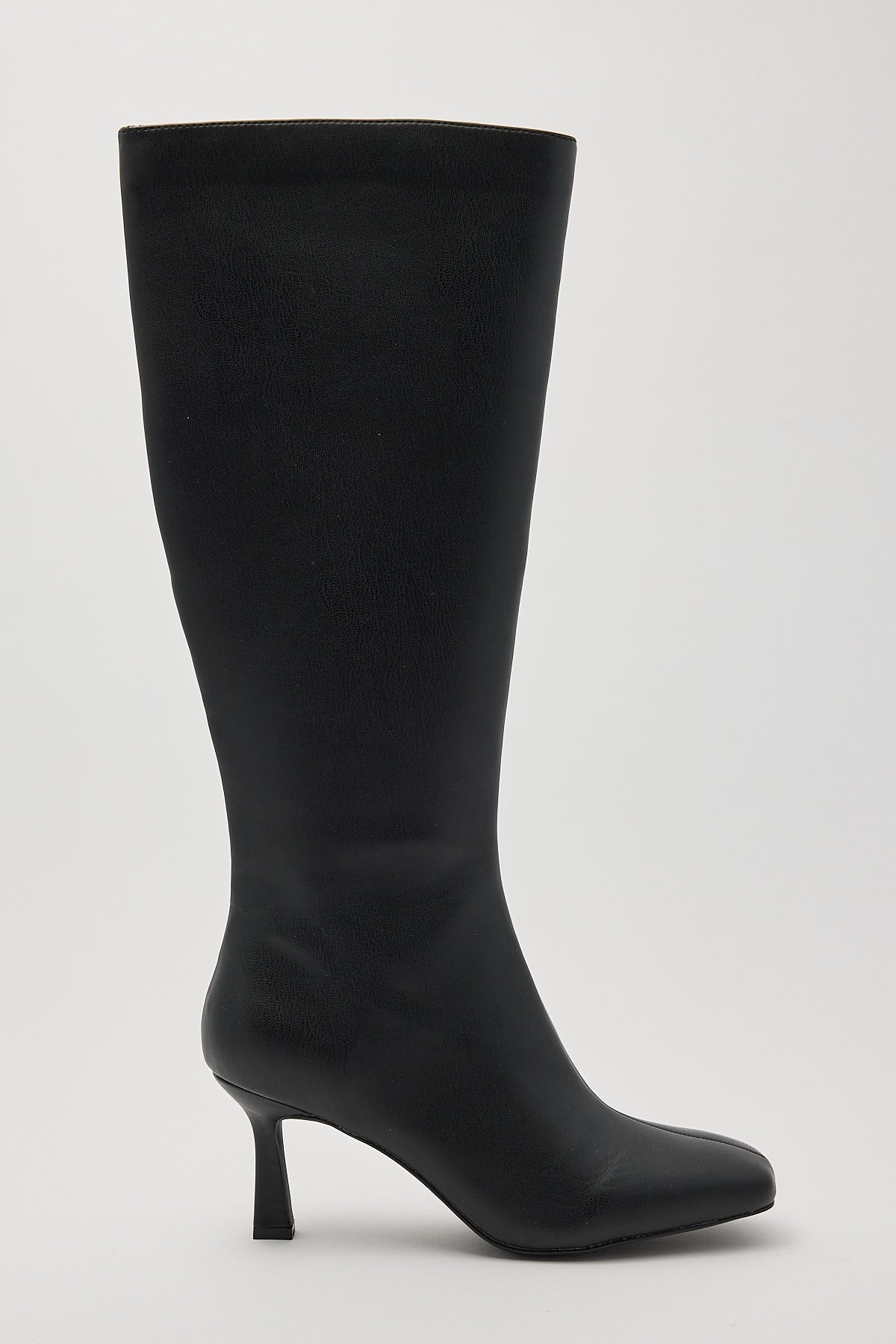 Therapy Candid Boot Black