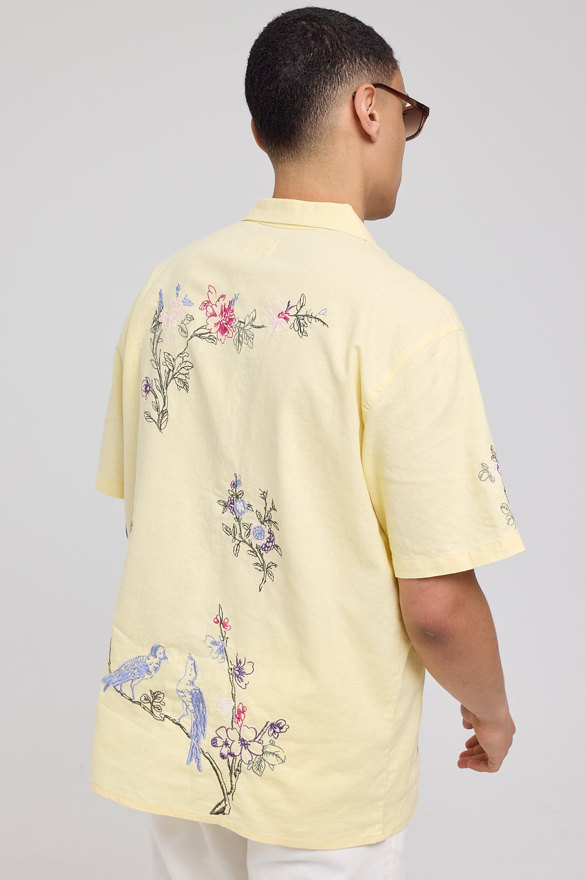 Common Need Paradise Embroidered Resort Shirt Butter Yellow