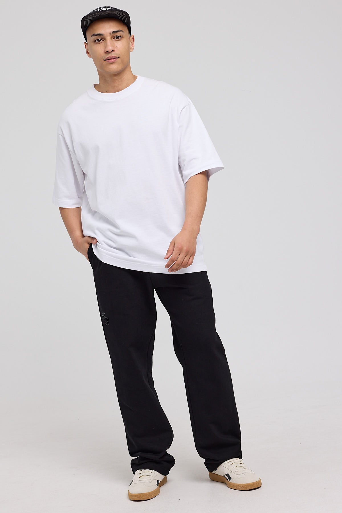 Front Runner Straight Leg Track Pant Black