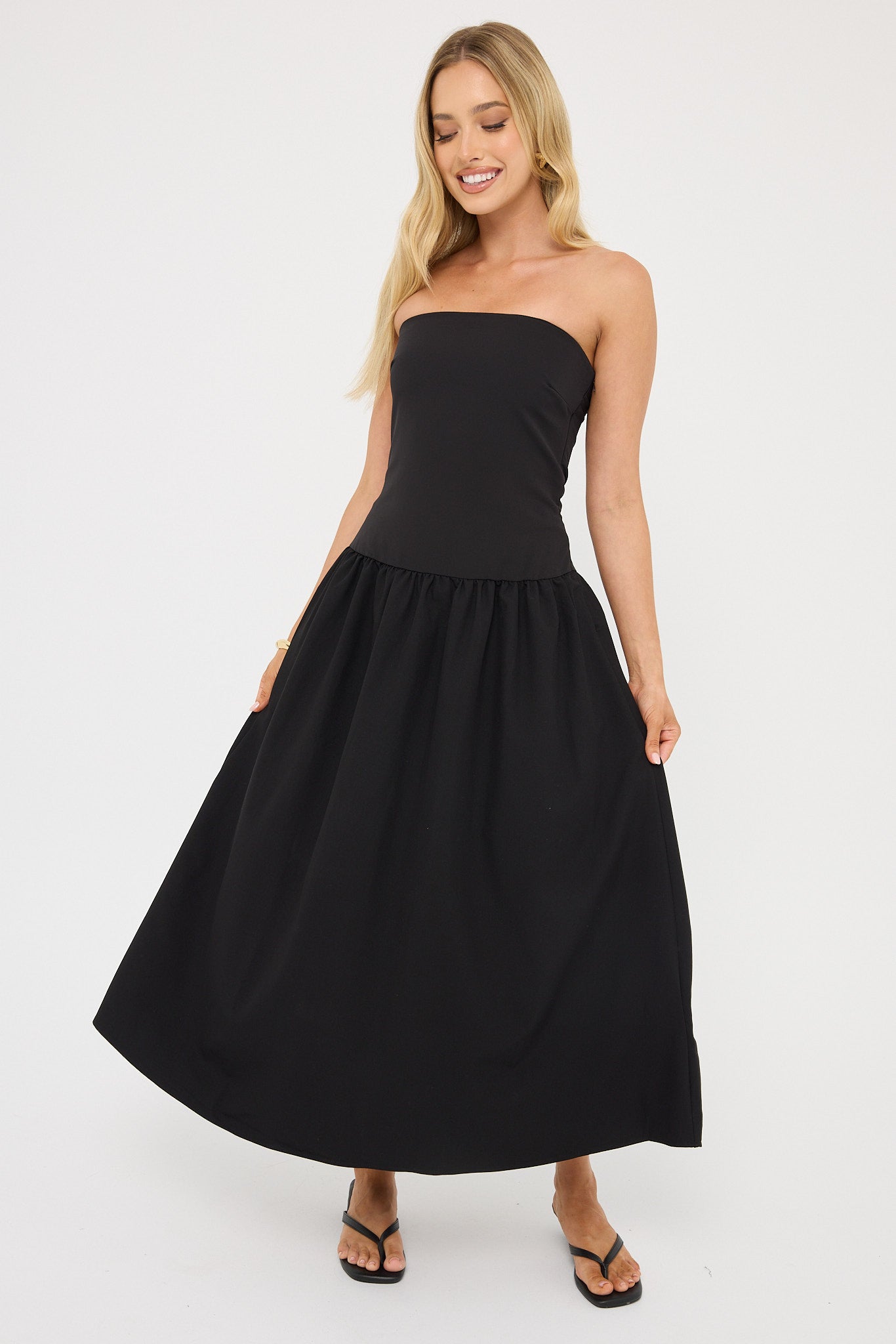 Perfect Stranger Winslet Strapless Midi Dress Black