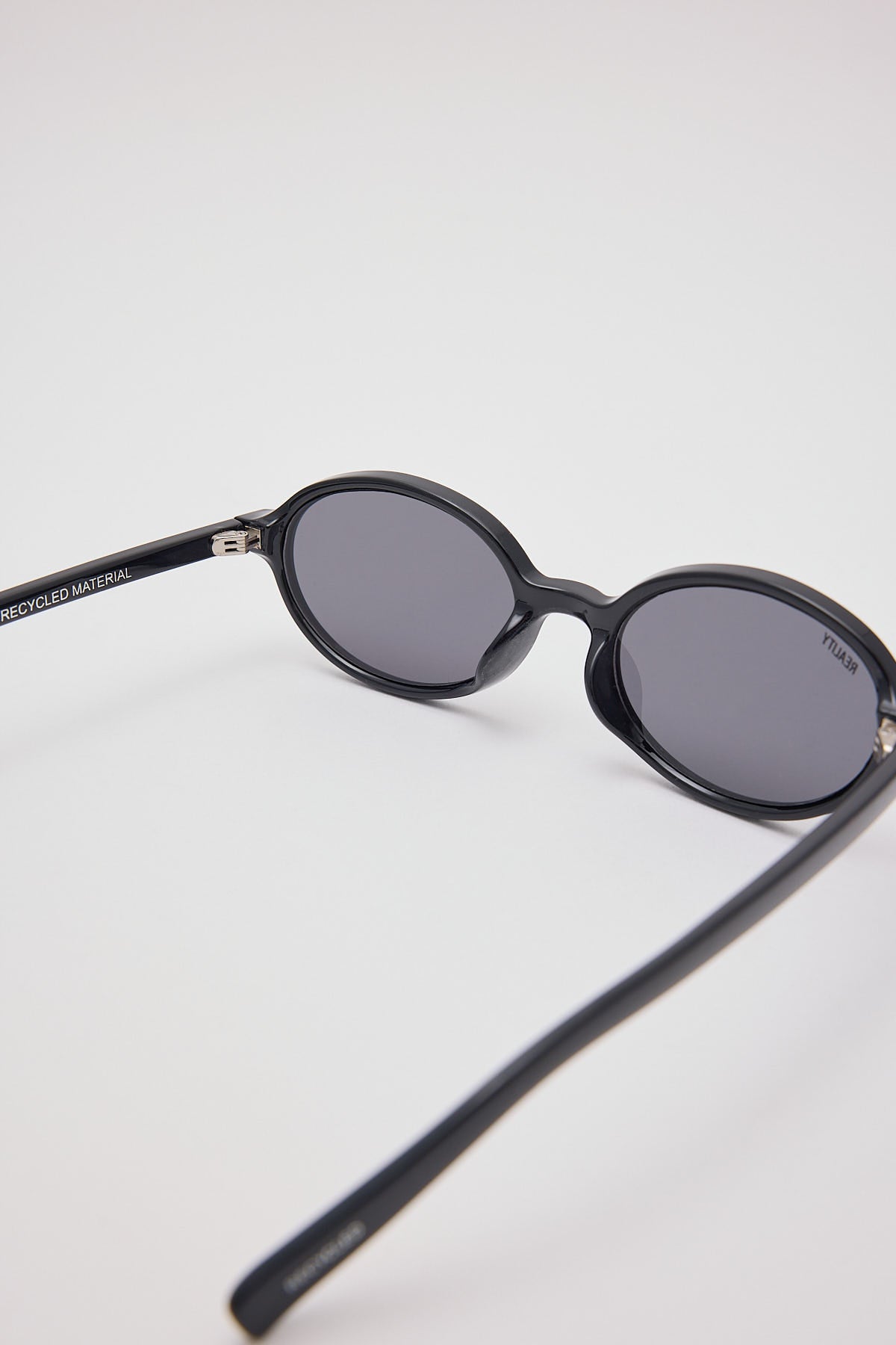 Reality Eyewear The Bessette Black/Smoke Lens