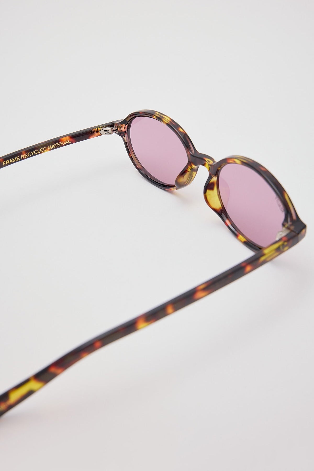 Reality Eyewear The Bessette Turtle/Lilac Lens