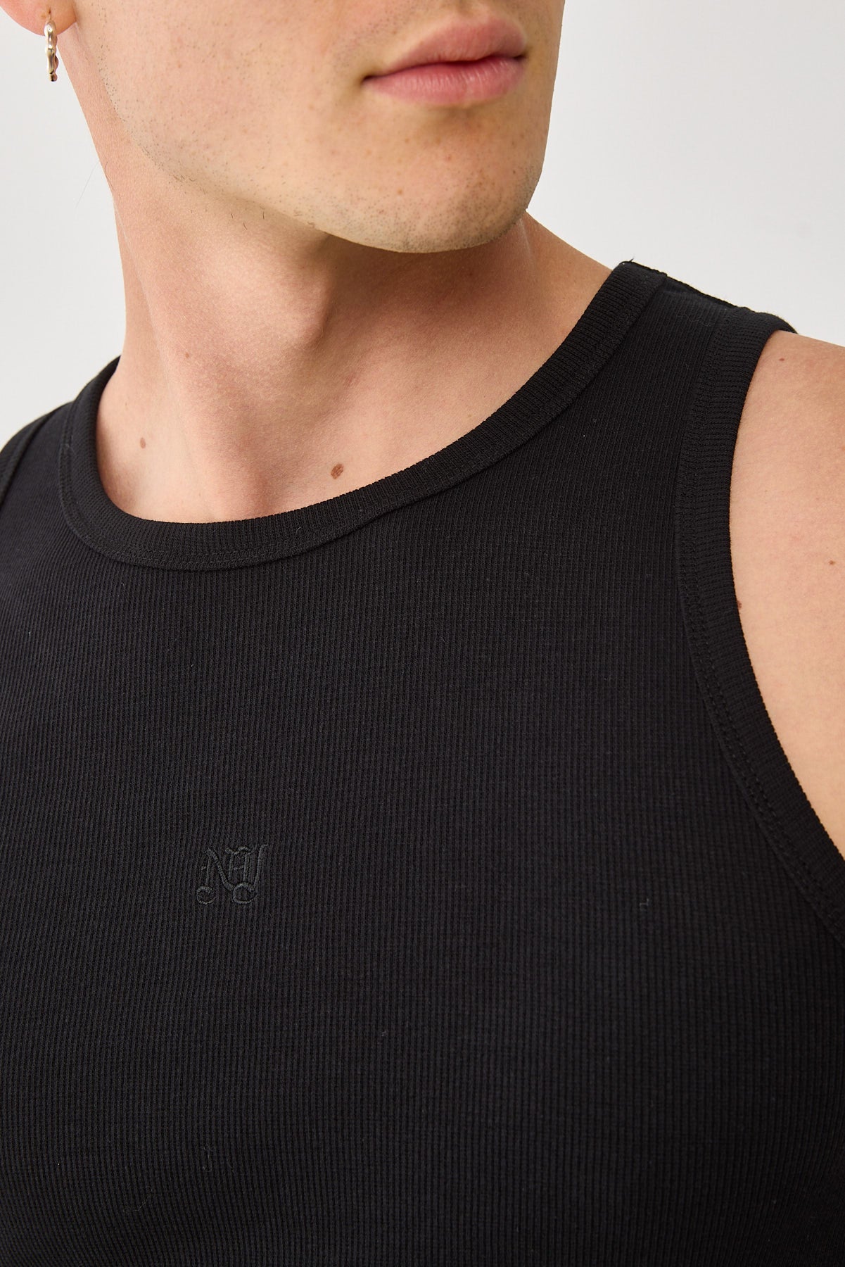 Neovision Restricted Singlet Tank Black