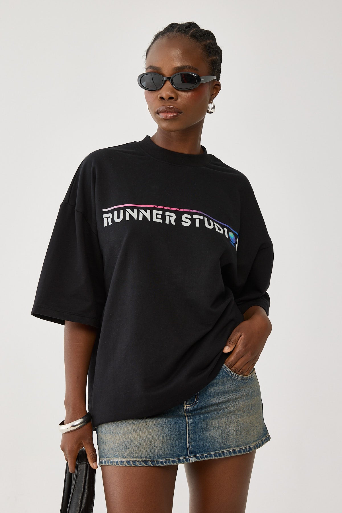 Front Runner Runner Studios Tee Black