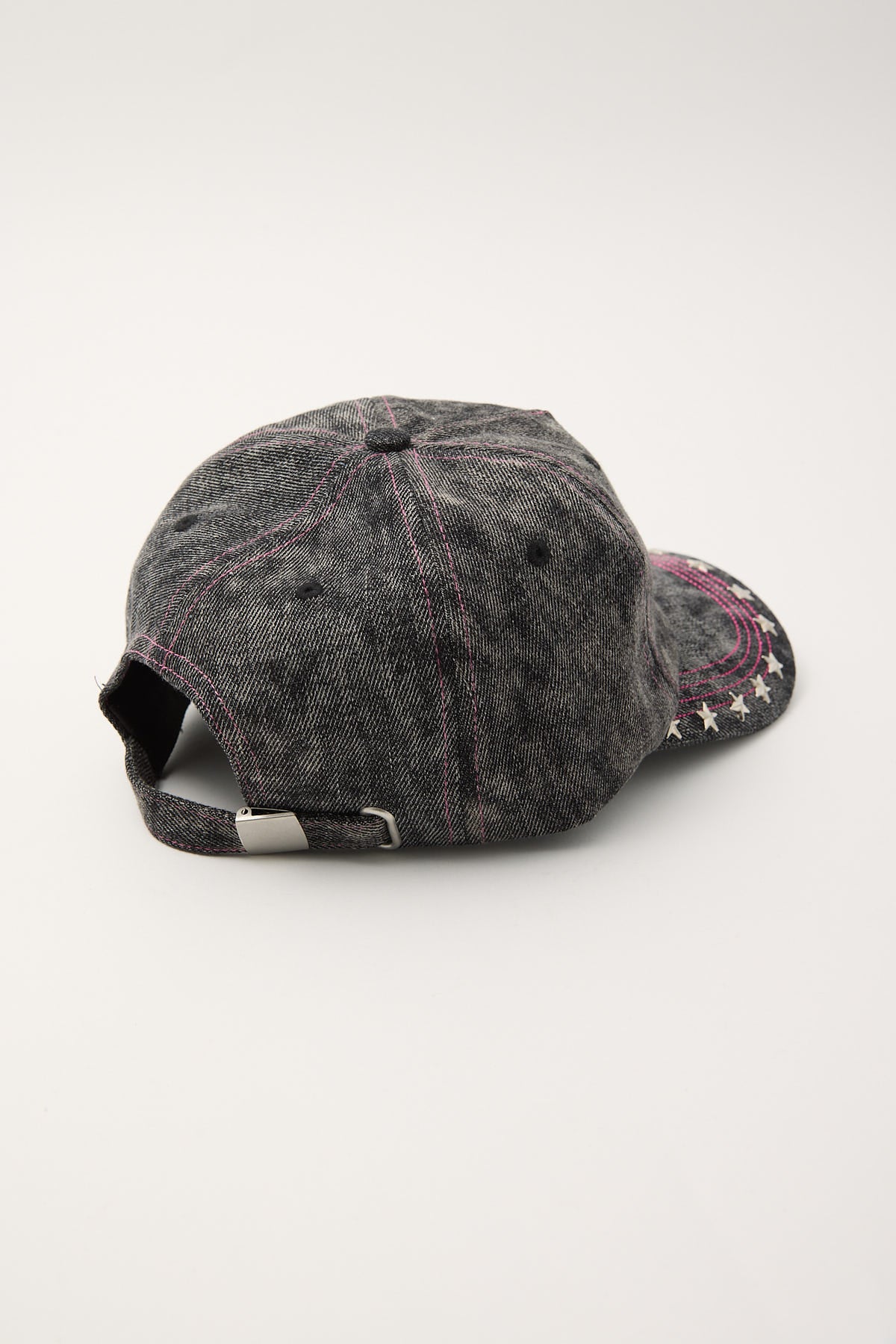 Neovision Sonar Studded Star Cap Washed Black