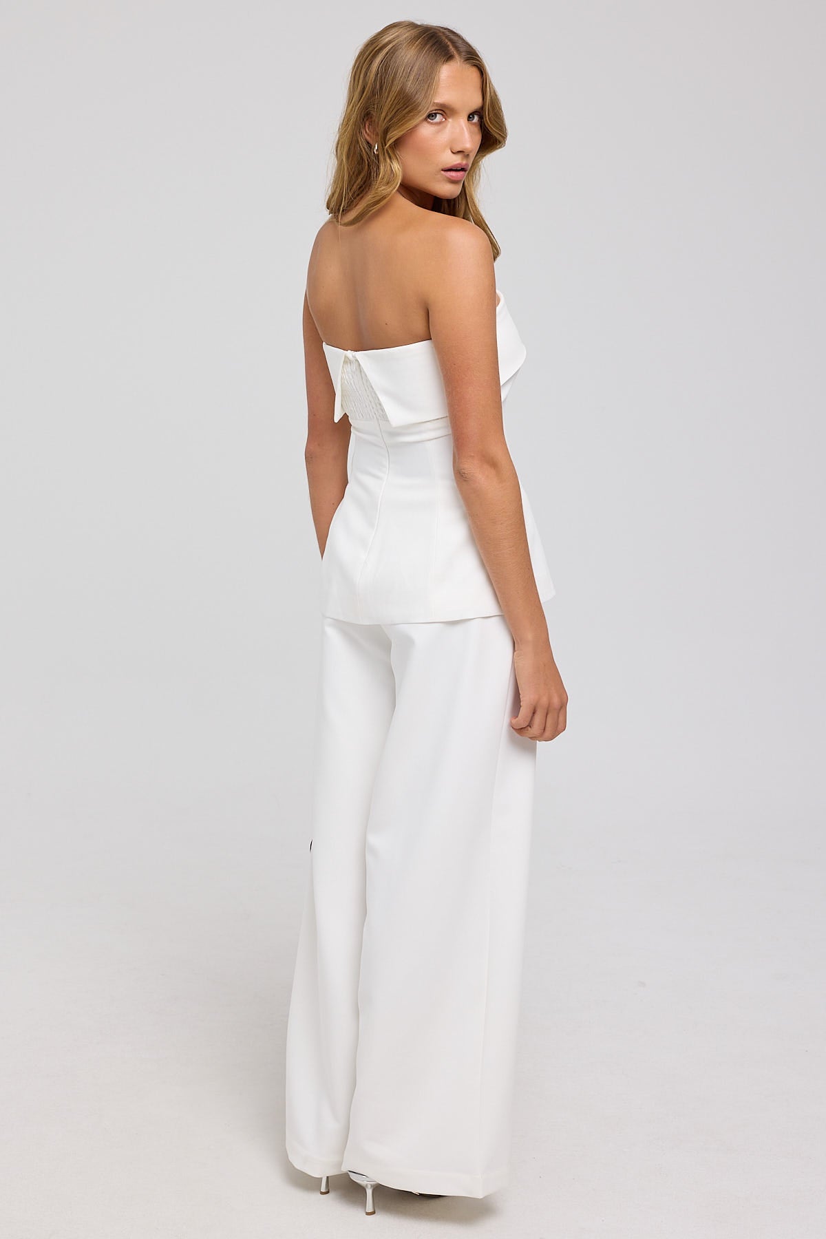 Perfect Stranger Cannes Mid Rise Relaxed Pant White