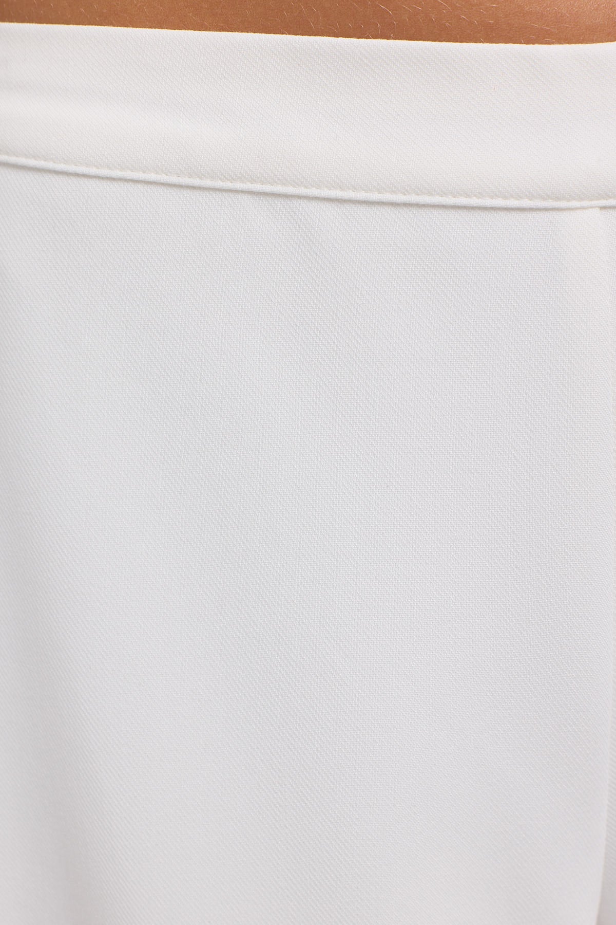 Perfect Stranger Cannes Mid Rise Relaxed Pant White