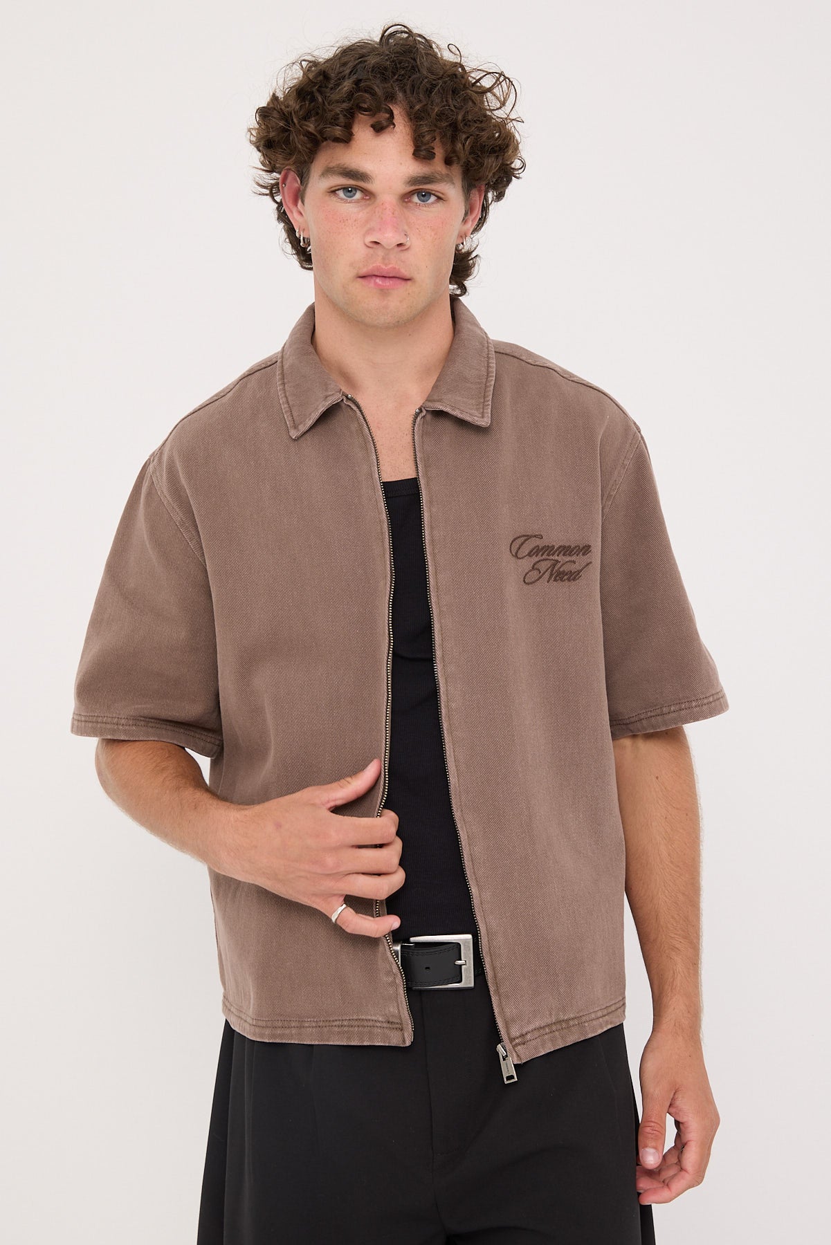 Common Need Dustin Zip Standard Boxy Shirt Washed Brown