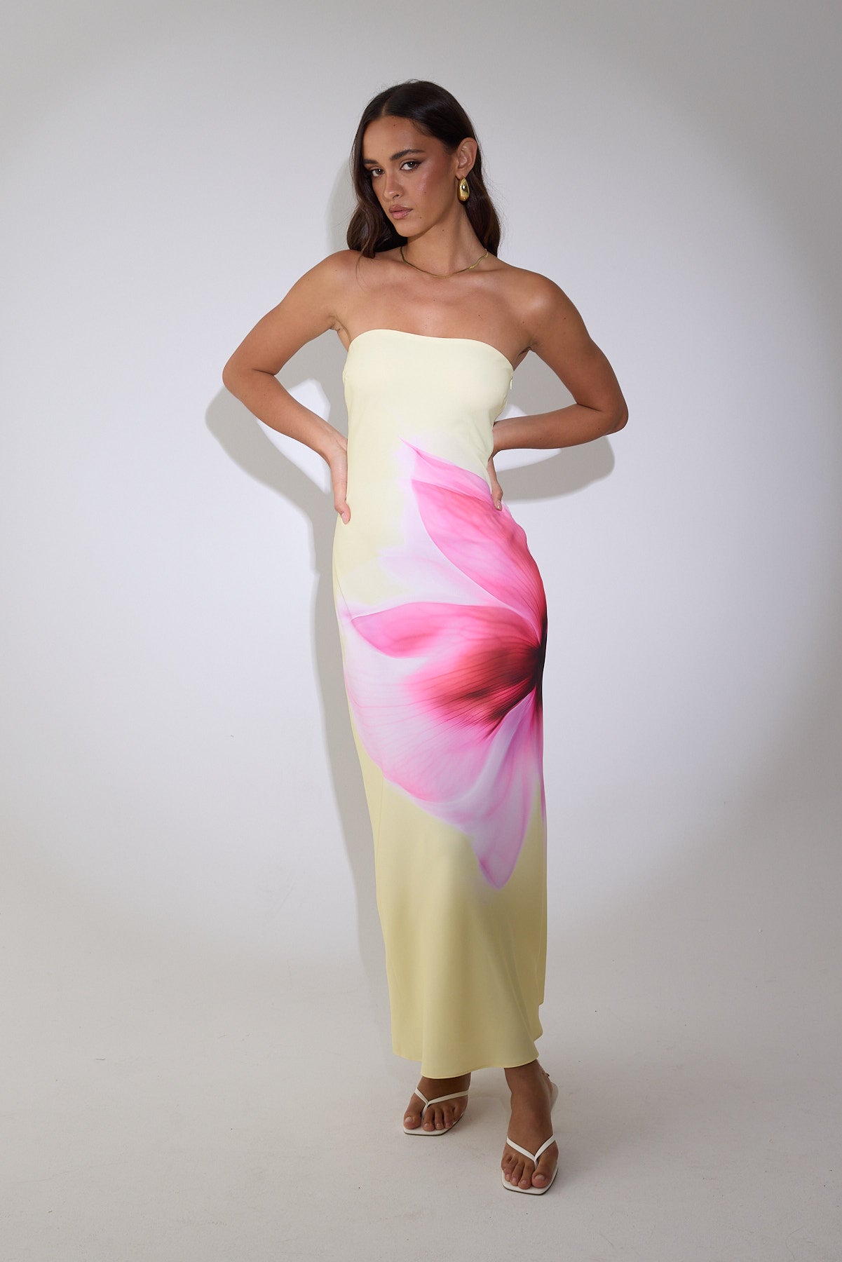 Perfect Stranger Enara Bloom Maxi Dress Lemon