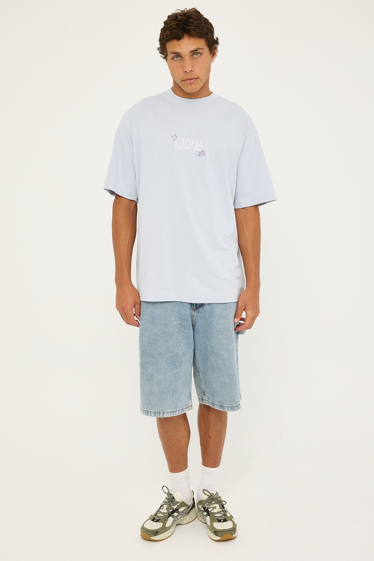 Common Need Londres Heavyweight Boxy Tee Pale Blue