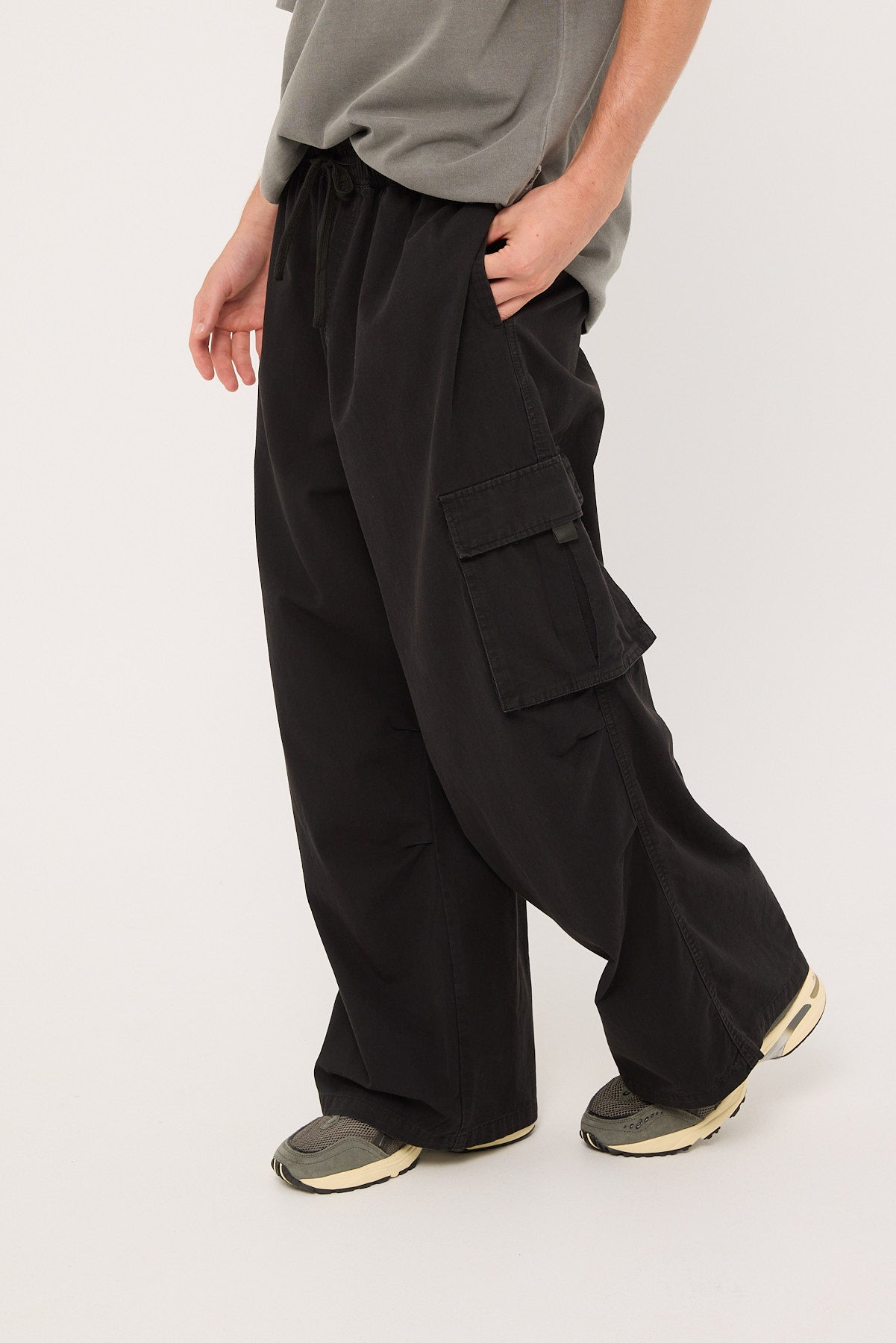 Neovision Dune Baggy Cargo Pant Washed Black