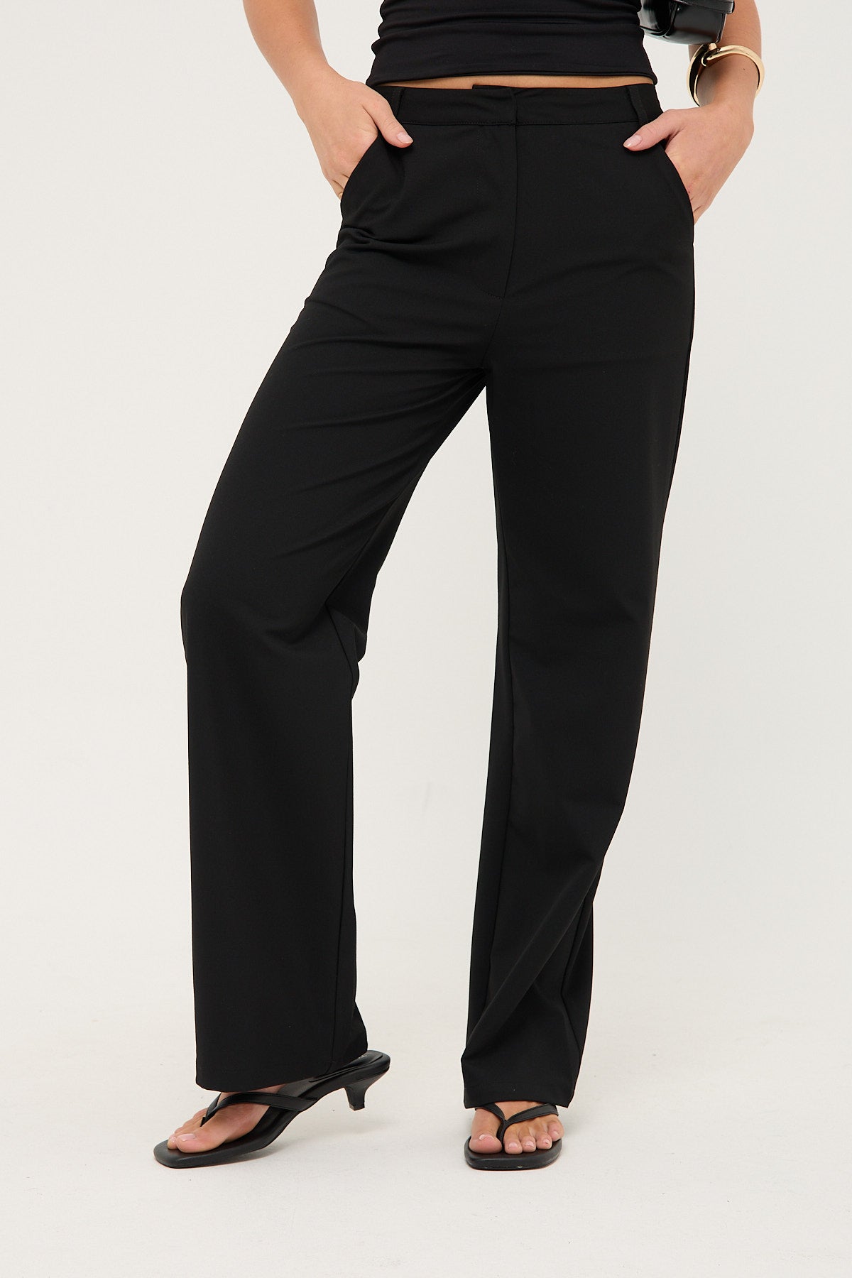 Perfect Stranger Koda Mid Rise Pant Black