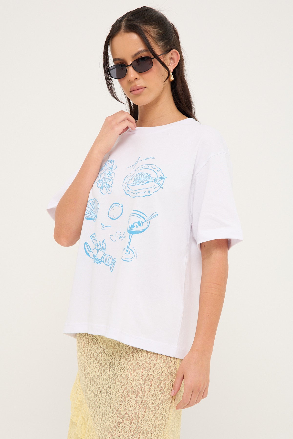 Perfect Stranger Amore Al Sole Oversized Graphic Tee White