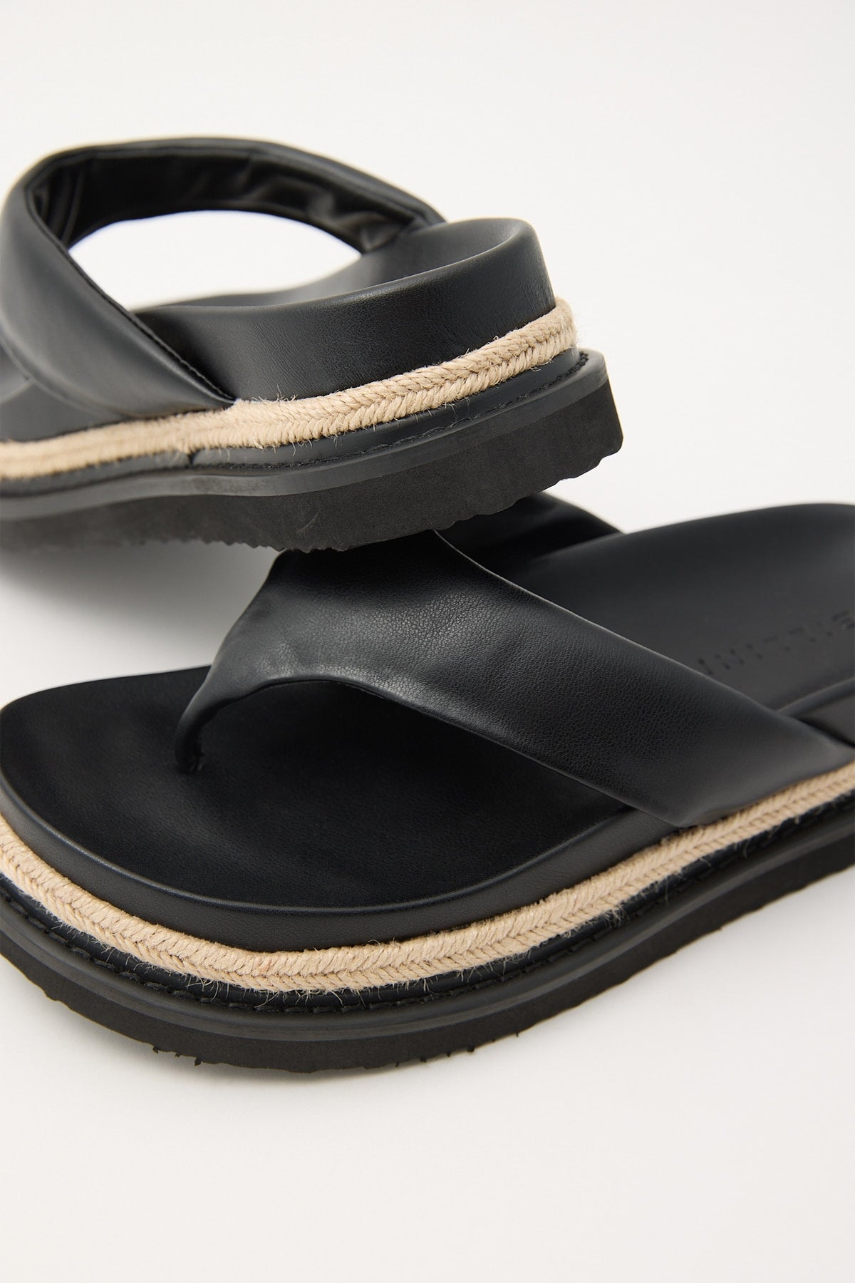 Billini Amaya Sandal Black