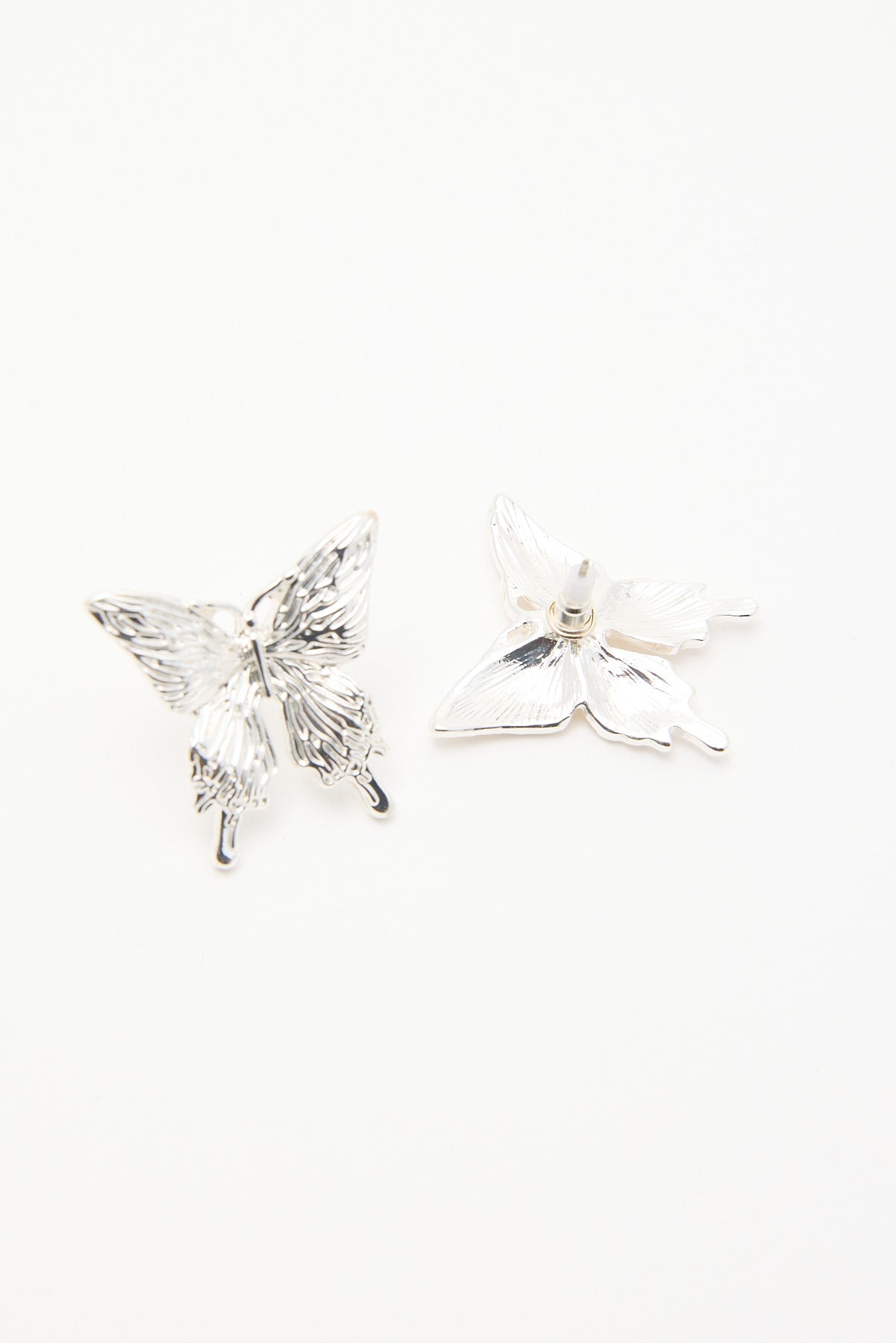 Token Butterfly Kisses Earrings Silver