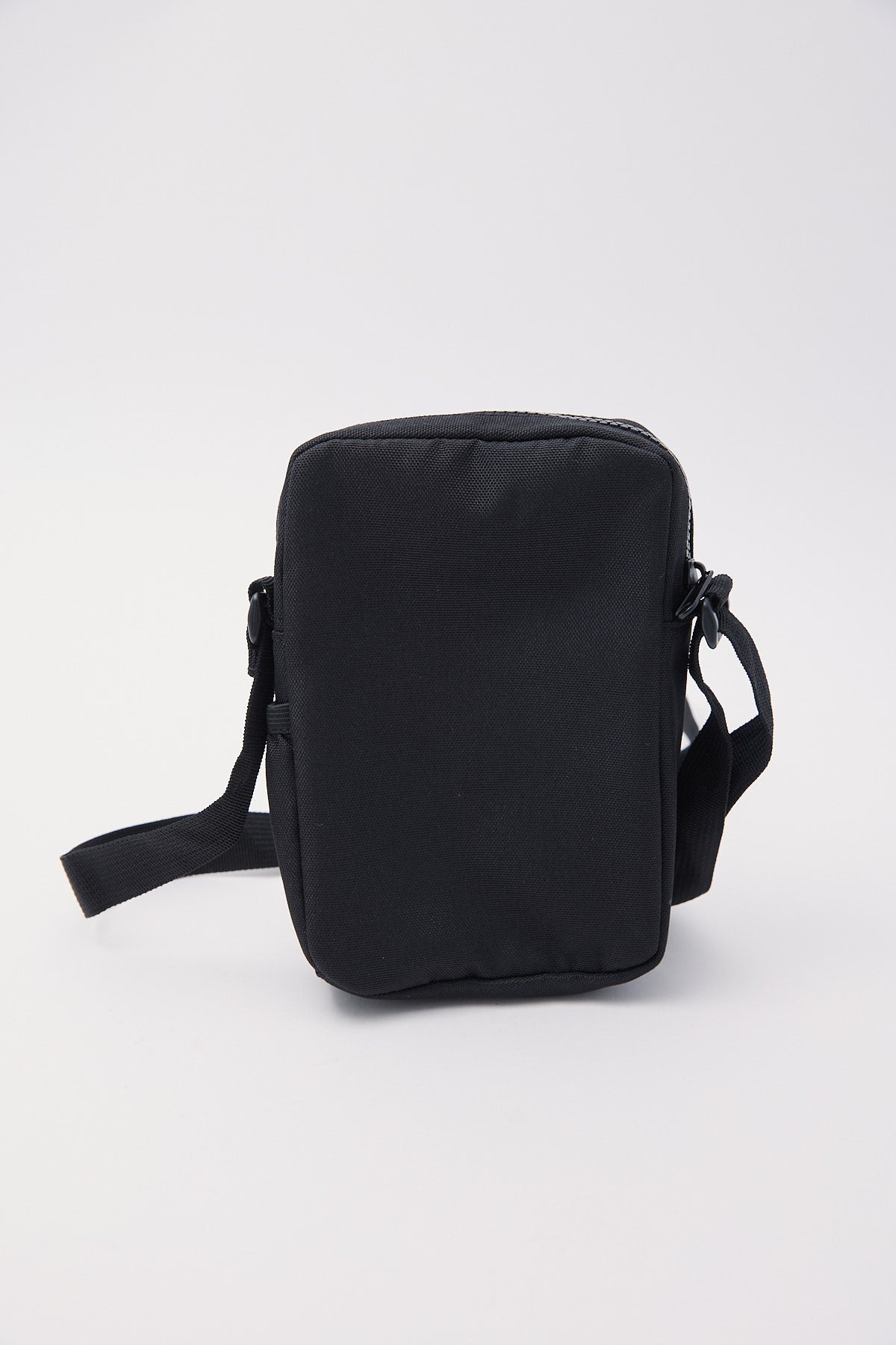 Rusty Stringer Crossbody Bag Black